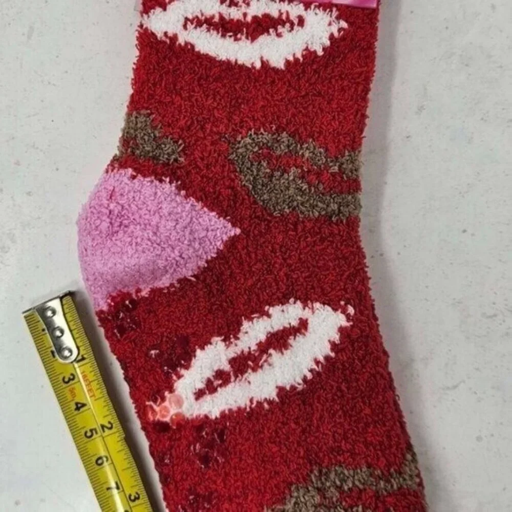 Women Fuzzy Slipper Socks Soft Cozy Non-Slip House Grips Sox, Size 9-11 6-Pair